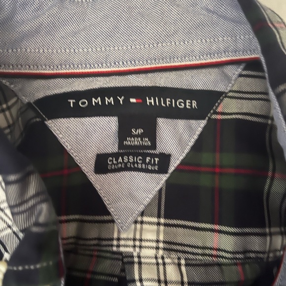 Tommy Hilfiger Men’s Medium Long Sleeve Shirt - Picture 2 of 2
